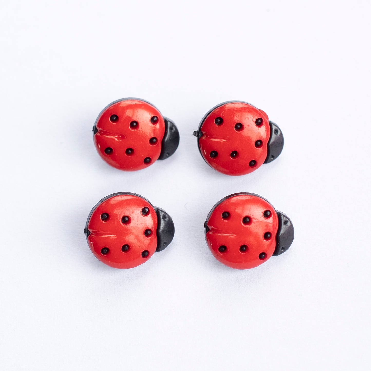 Ladybird Shank Button