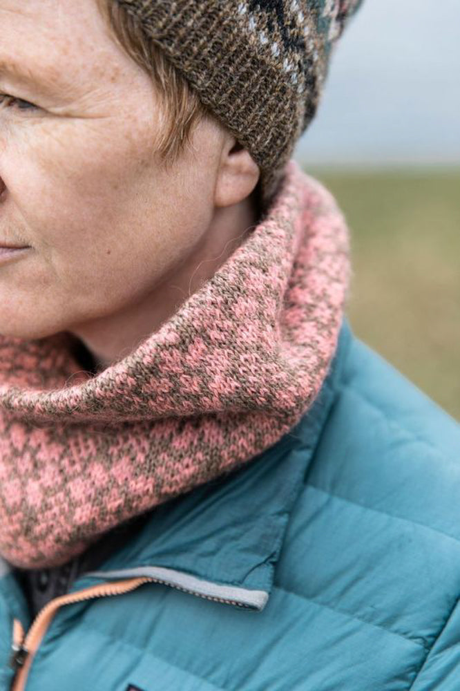 Grand Shetland Adventure Knits by Mary Jane Mucklestone & Gudrun Johnston