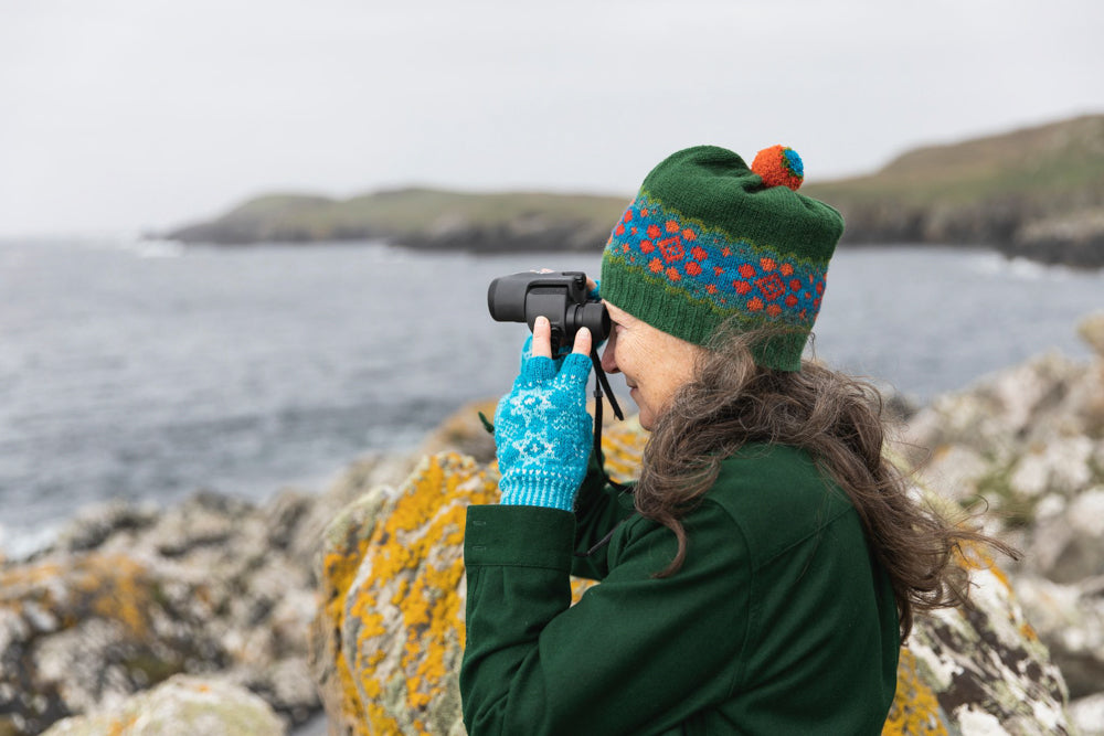 Grand Shetland Adventure Knits by Mary Jane Mucklestone & Gudrun Johnston