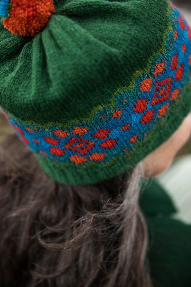 Grand Shetland Adventure Knits by Mary Jane Mucklestone & Gudrun Johnston