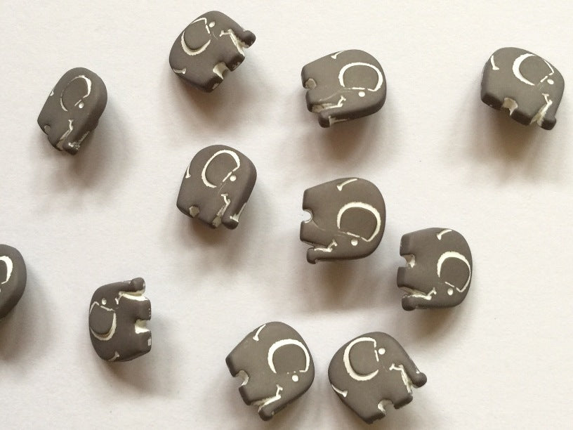 Grey Elephant Button 15mm