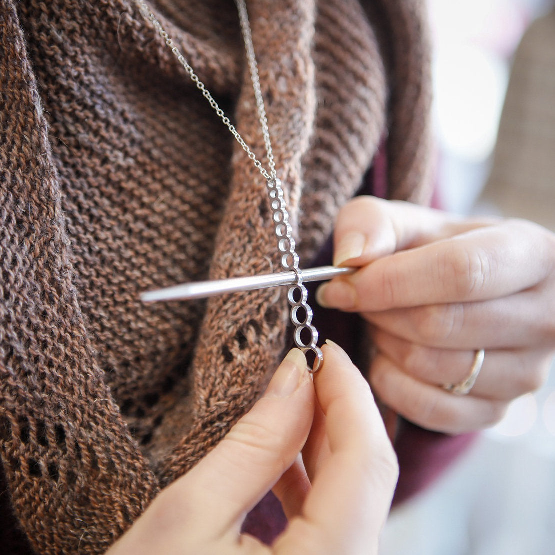 Needle Necklace