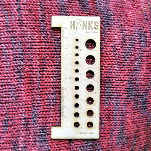 Hanks Slim Swatch Ruler & Needle Gauge