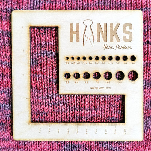Hanks Square Swatch Ruler & Needle Gauge