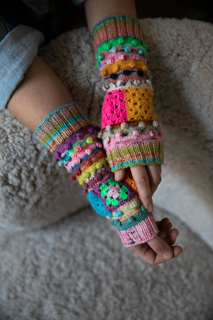 52 Weeks of Scrap Yarn by Laine