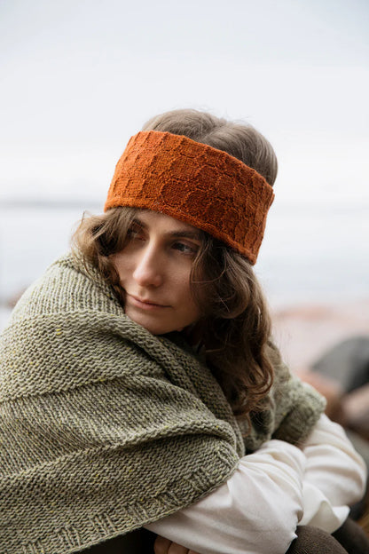 Soothing Stitches: Knits for a Quiet Mind by Pauliina Kuunsola